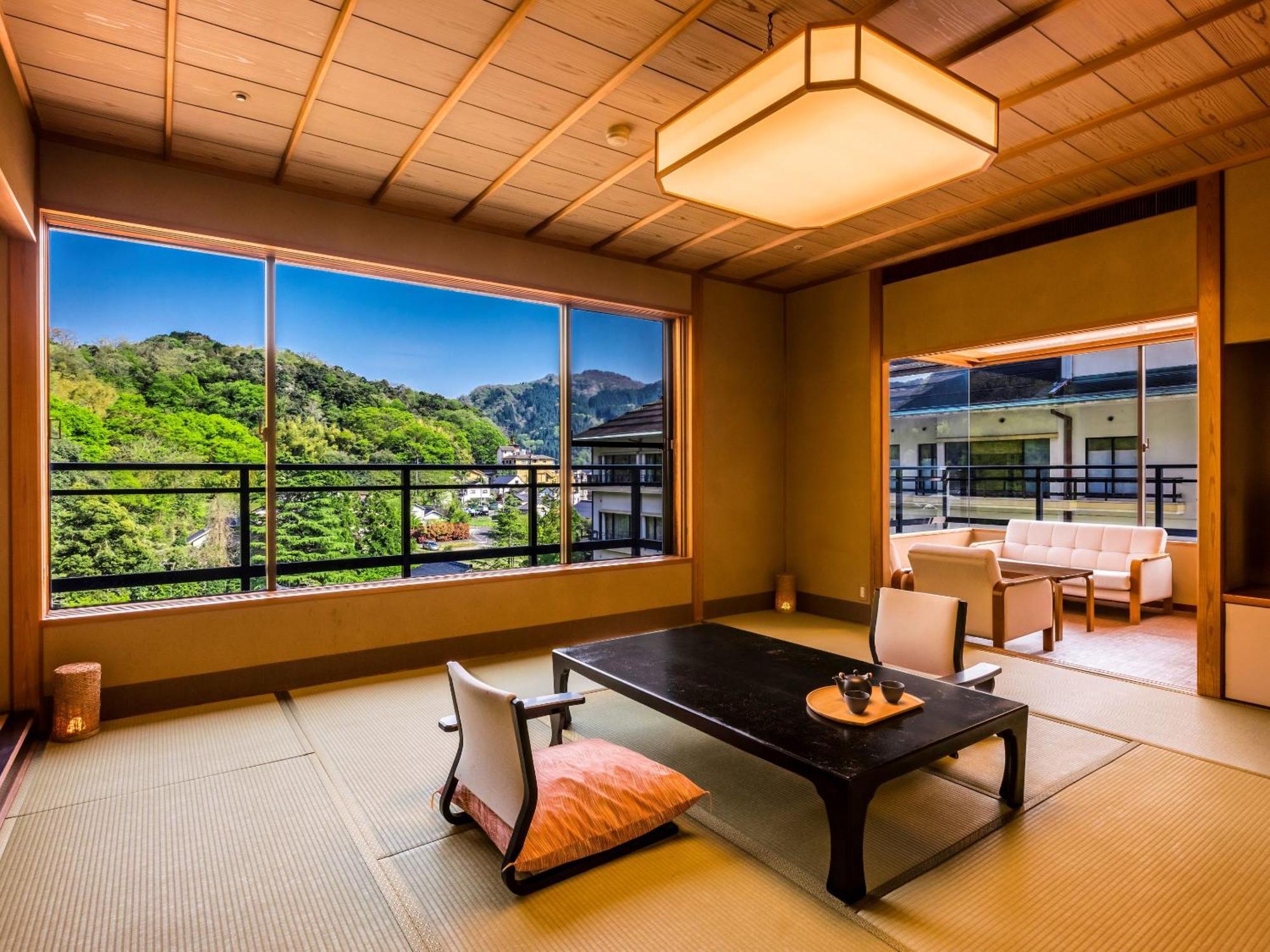 Ooedo Onsen Monogatari Premium Saiki Bekkan 미사사 객실 사진