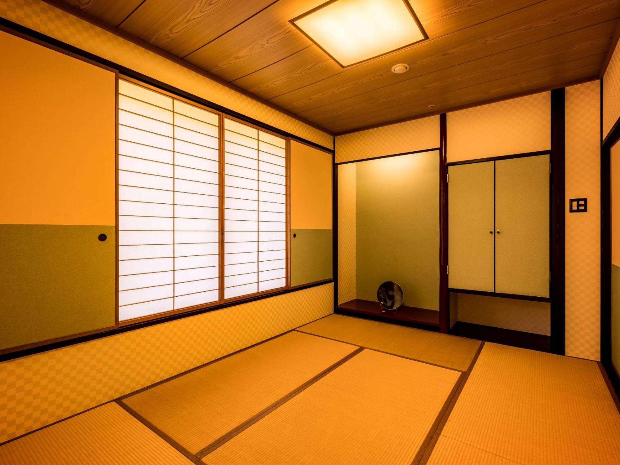 Ooedo Onsen Monogatari Premium Saiki Bekkan 미사사 객실 사진
