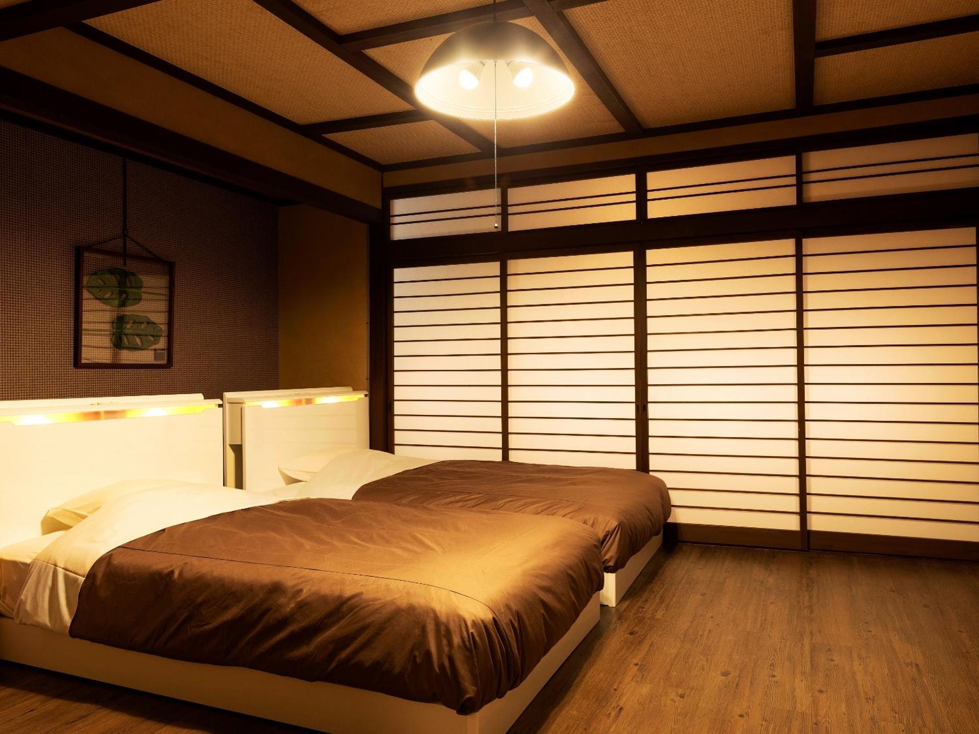 Ooedo Onsen Monogatari Premium Saiki Bekkan 미사사 객실 사진