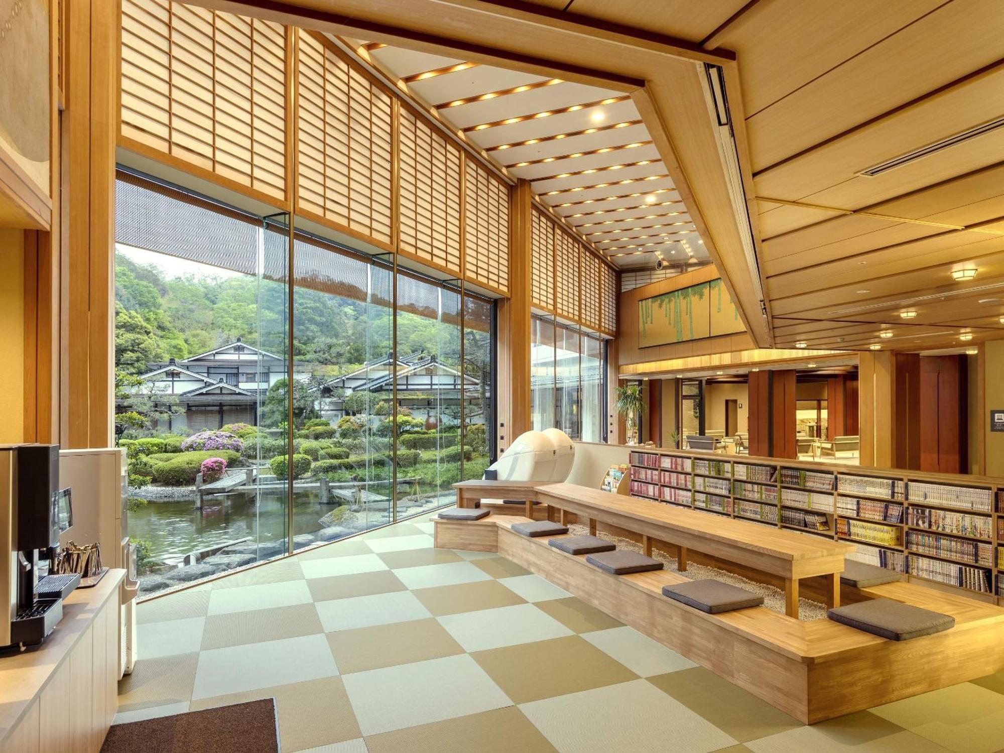 Ooedo Onsen Monogatari Premium Saiki Bekkan 미사사 외부 사진